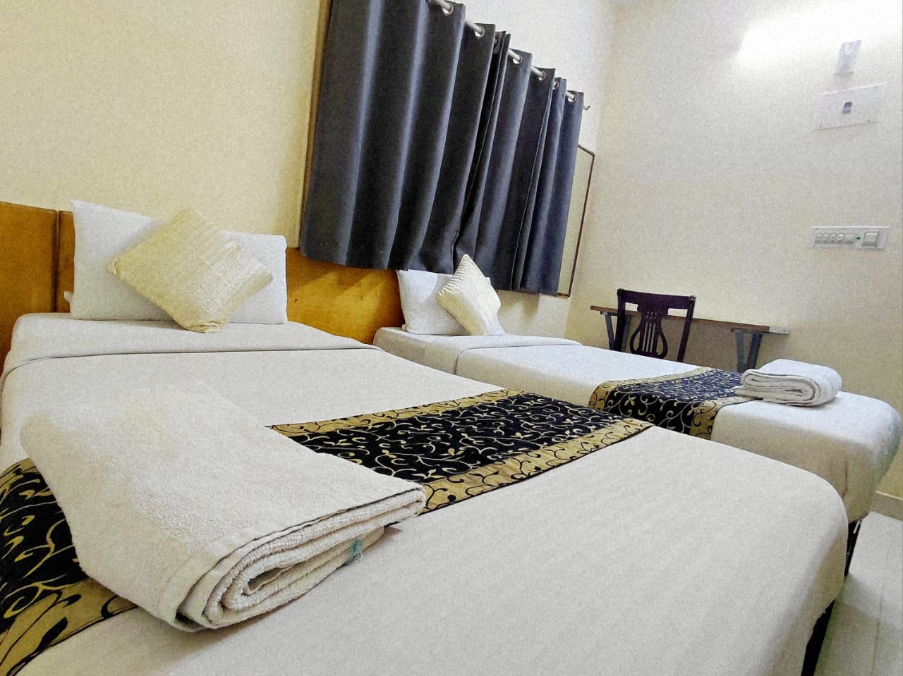 Deluxe Twin Room — photo 6